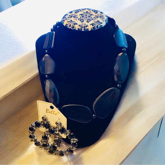 Black Beaded Necklace and Earrings Set - Picture 1 of 5